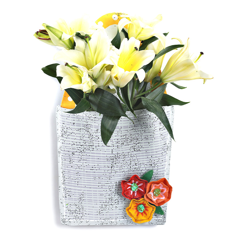 Flower Basket with Pocket Door Hanger **NEW - NOW AVAILABLE**