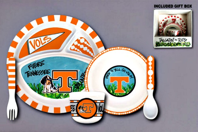 Tennessee Volunteers Tailgatin' for Tots Dinnerware Set **NEW**